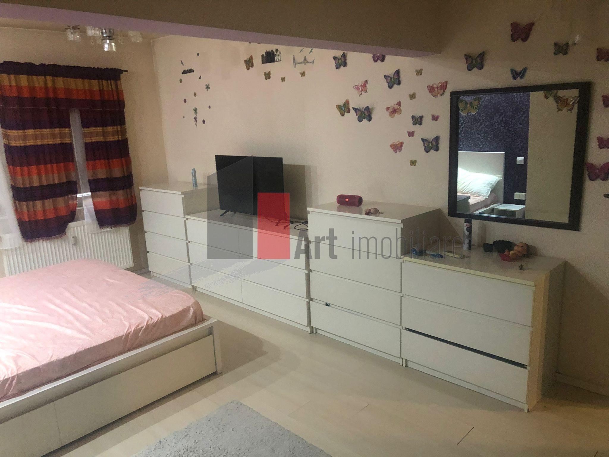 Apartament de 2 camere transformat din 3, Drumul Taberei - 19