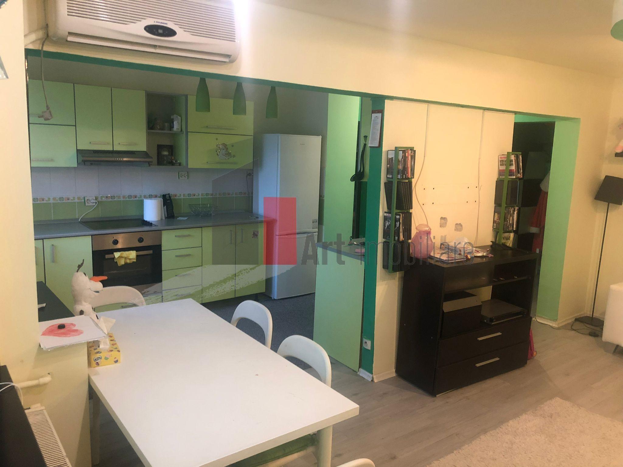 Apartament de 2 camere transformat din 3, Drumul Taberei - 8